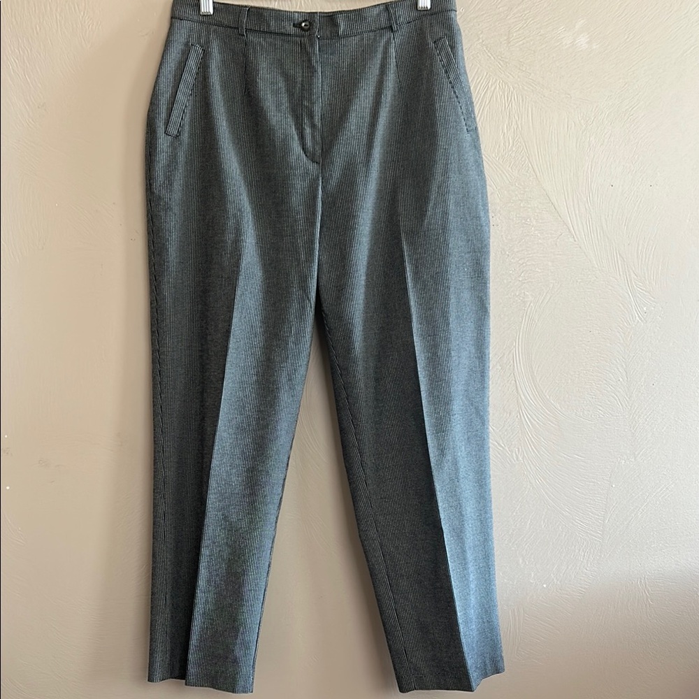 Vintage Koret Women’s Dress Pants. Size 14P. 
Straight Leg. Black White Pattern